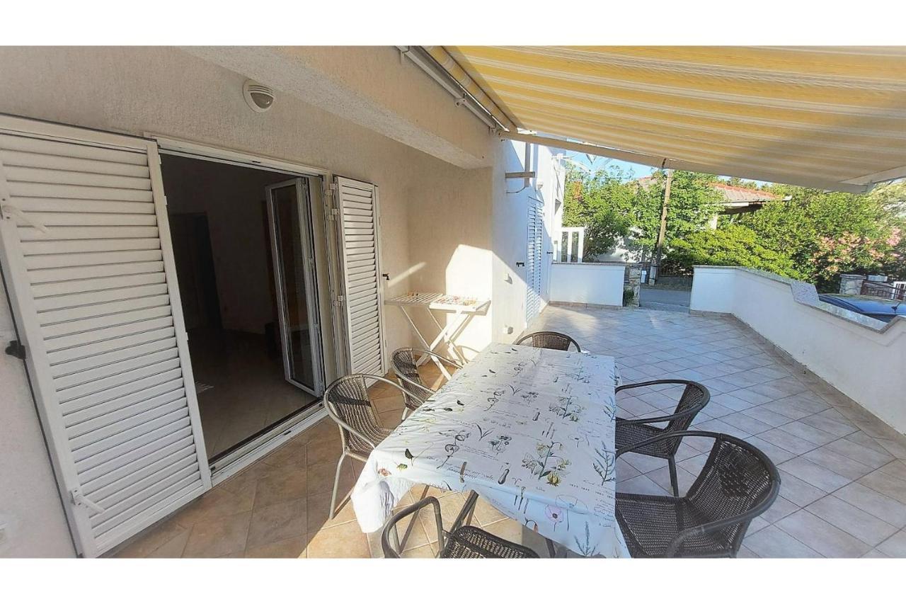 Apartments & Room Masa Starigrad Paklenica Exterior photo